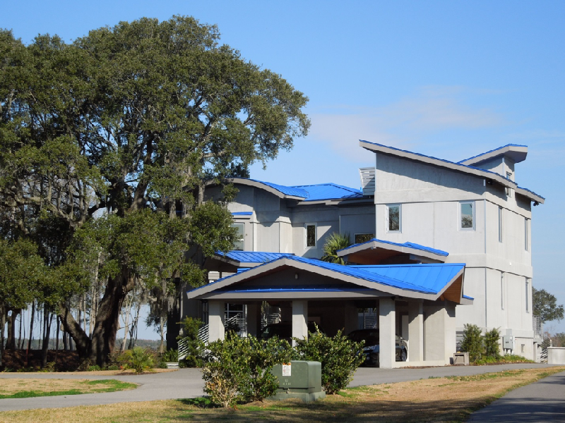 River Road Estate living room