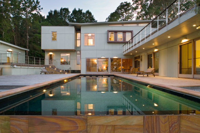 River Road Estate outdoor space