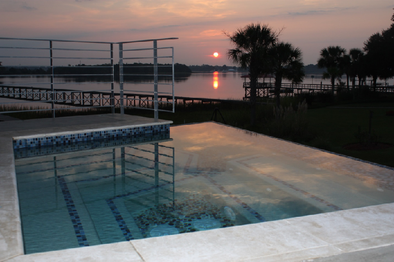 River Road Estate rear view